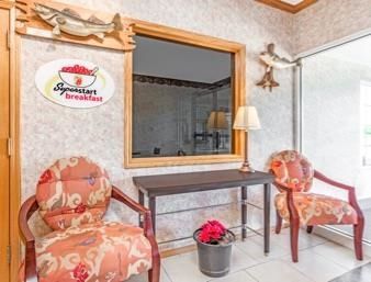 Luna Pier Pier Inn מראה פנימי תמונה